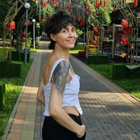 йога алматы кундалини алия мусина щитовидная железа мозг